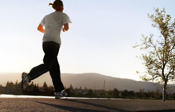 runs to arthrosis of the hip joint